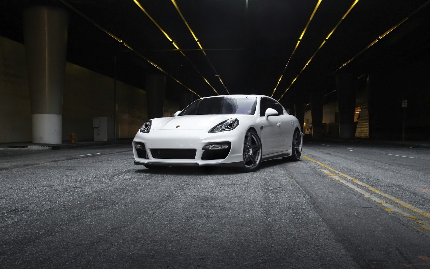 Vorsteiner-Porsche-V-PT-Panamera
