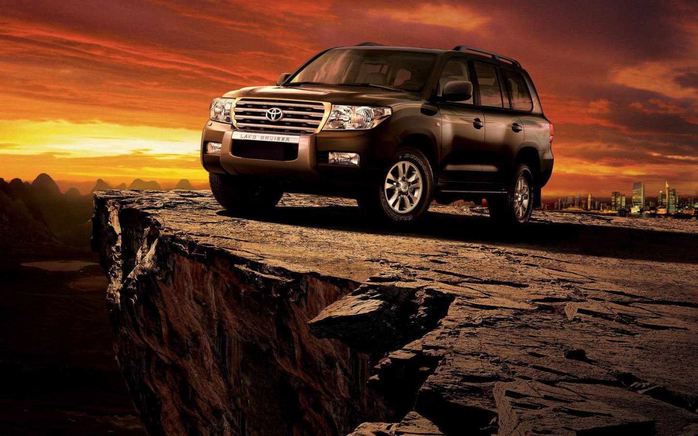 Toyota Land Cruiser 200
