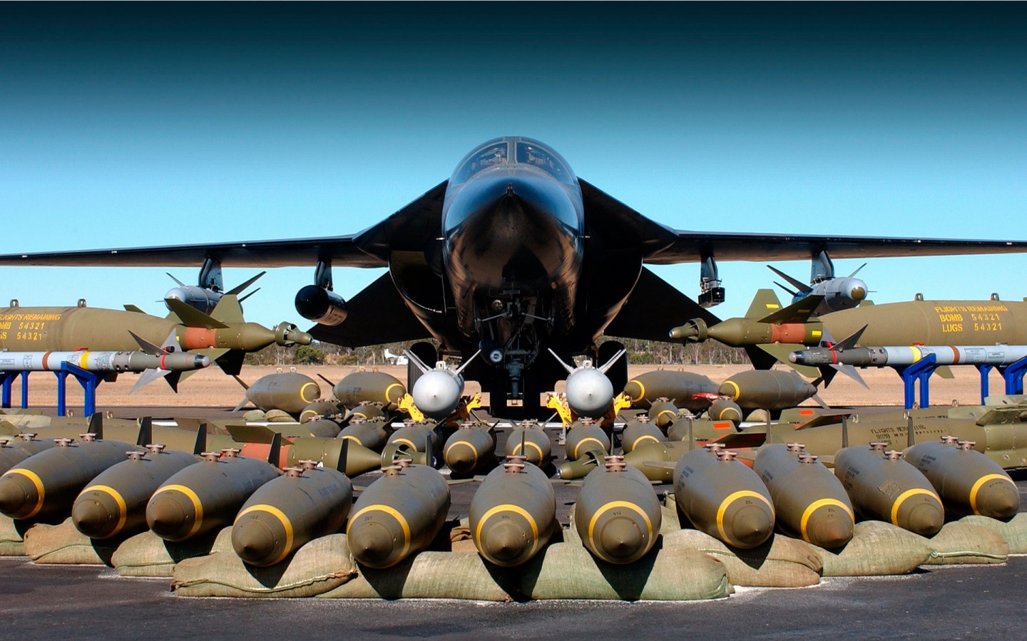 Тактический бомбардировщик