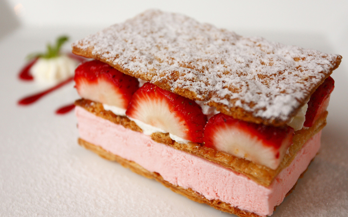 Фруктовое пирожное