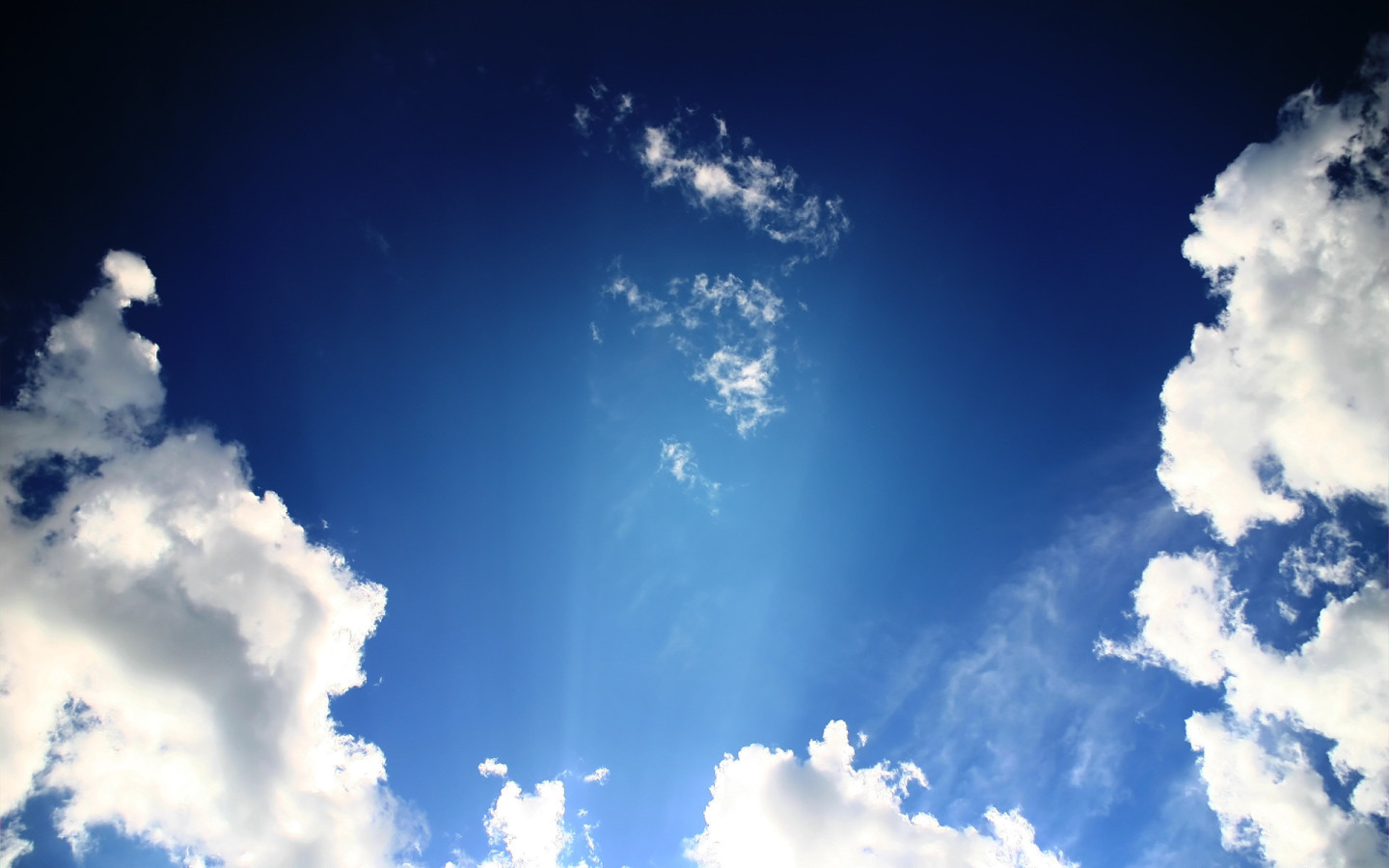 Лучи сквозь облака