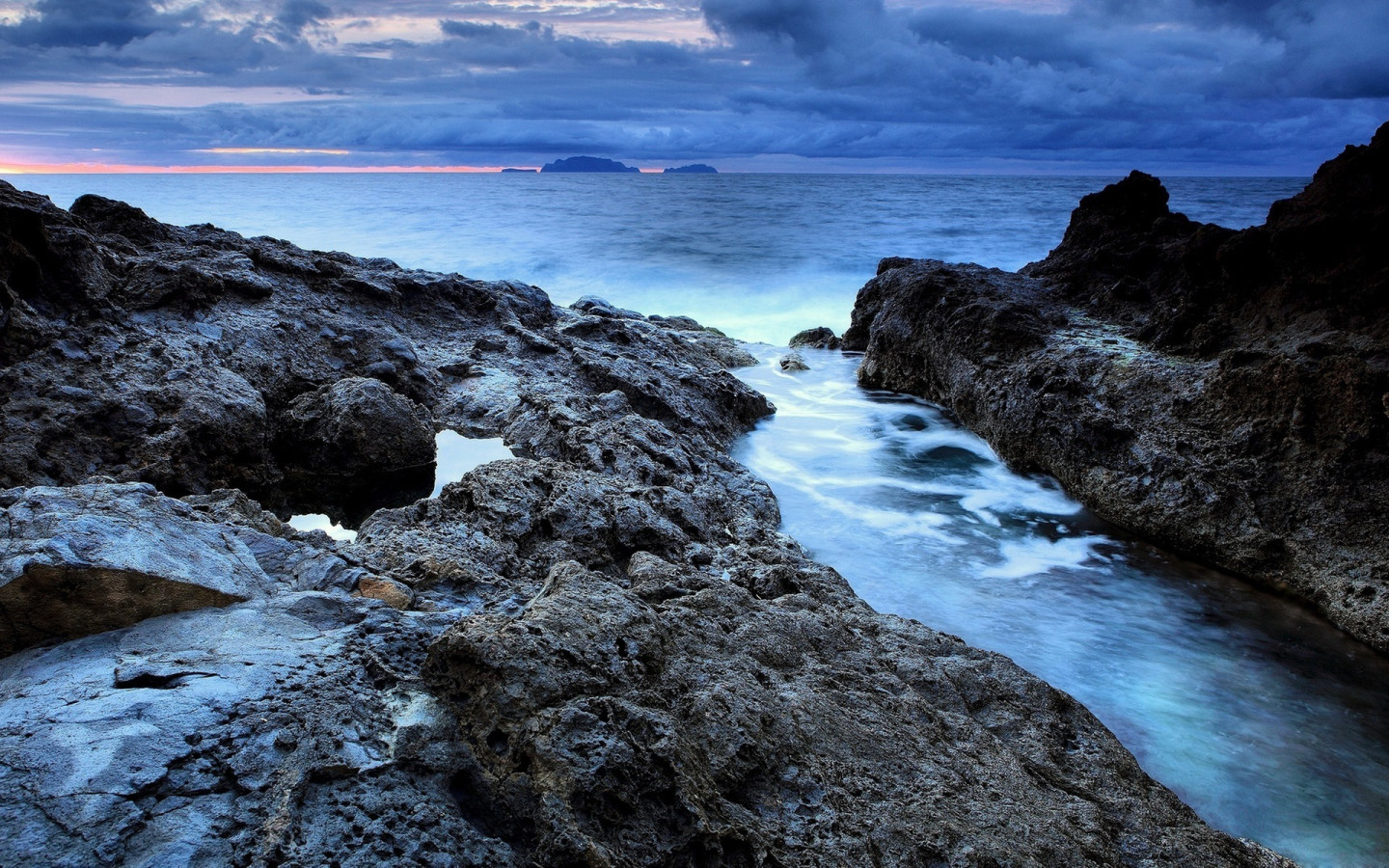 Морской берег