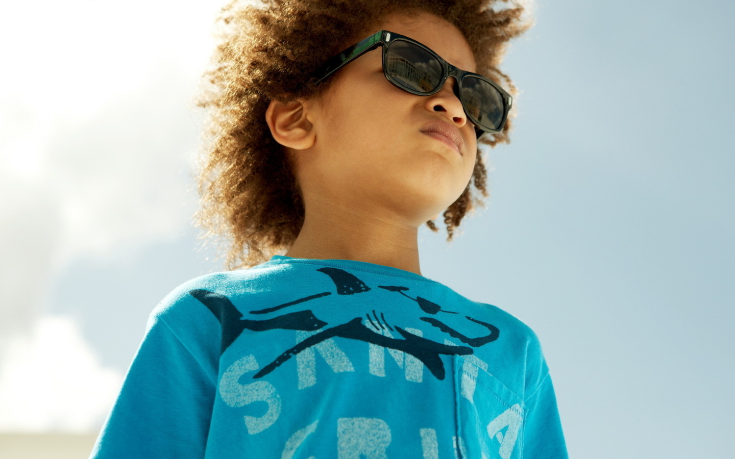 Мальчик в очках