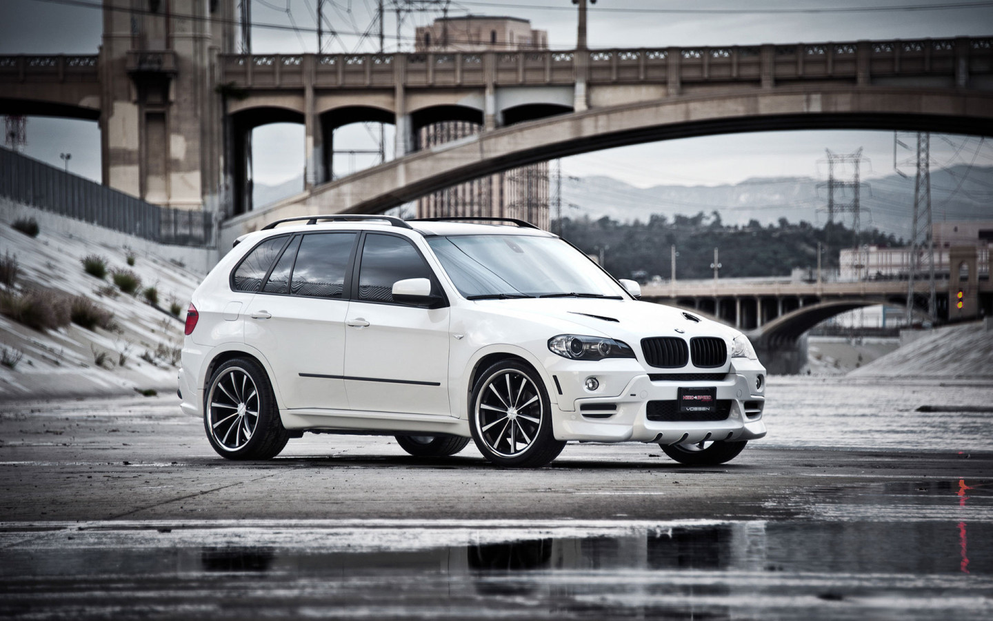 BMW X5 White