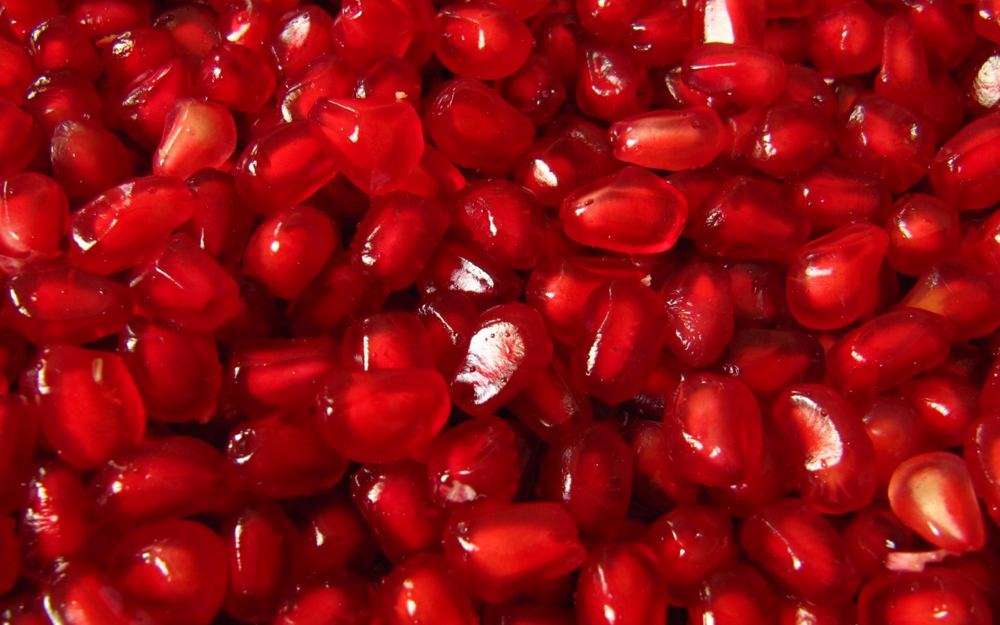 Ягоды граната