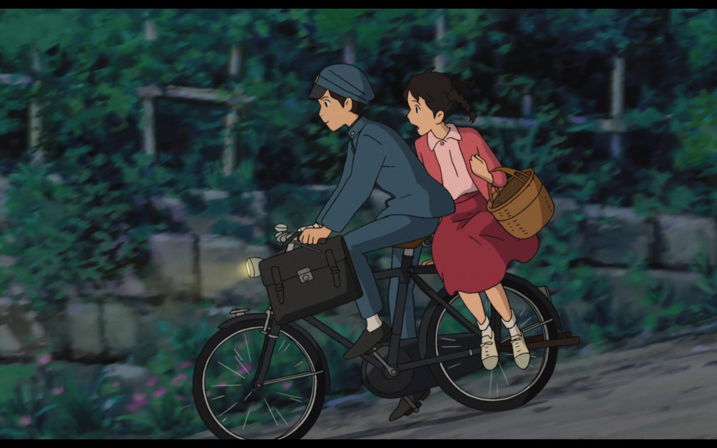 Со склонов Кокурико, парень и девушка на велосипеде