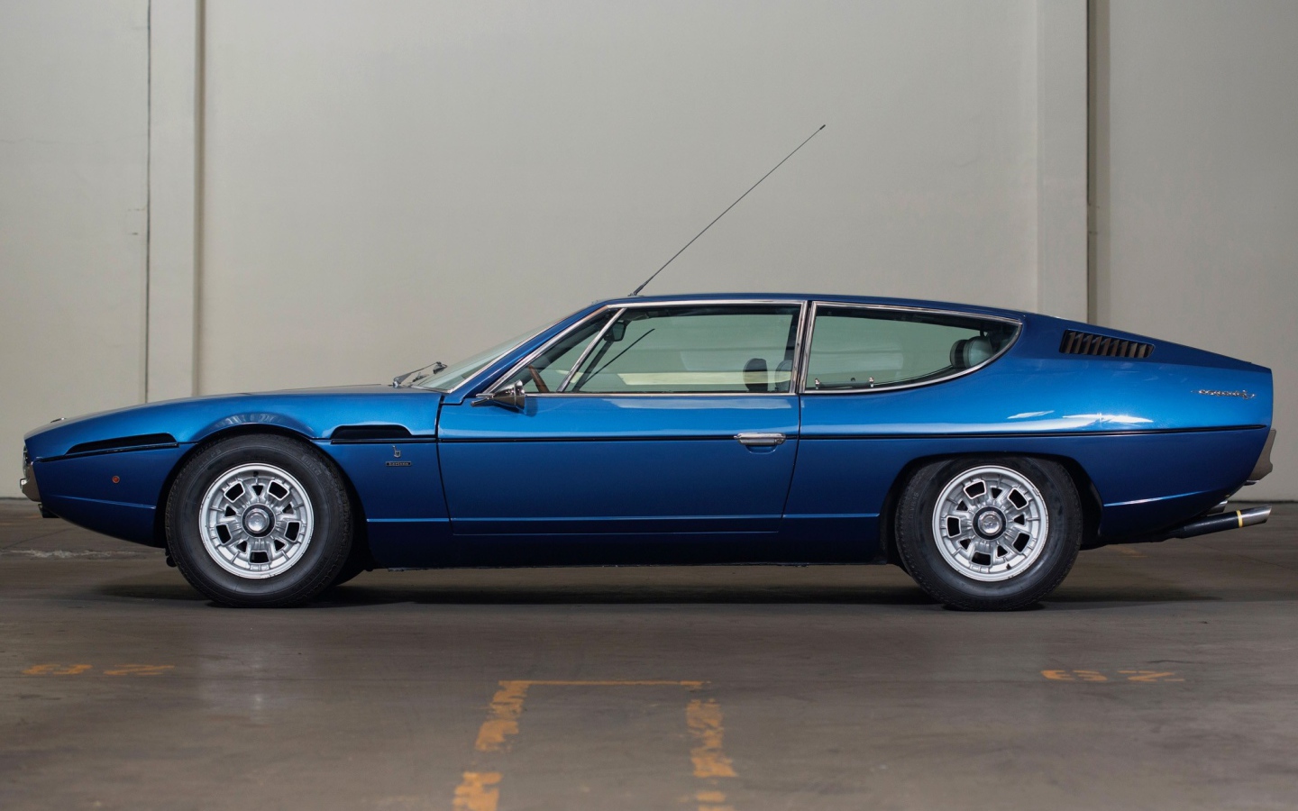 Ламборджини Эспада 400GTE