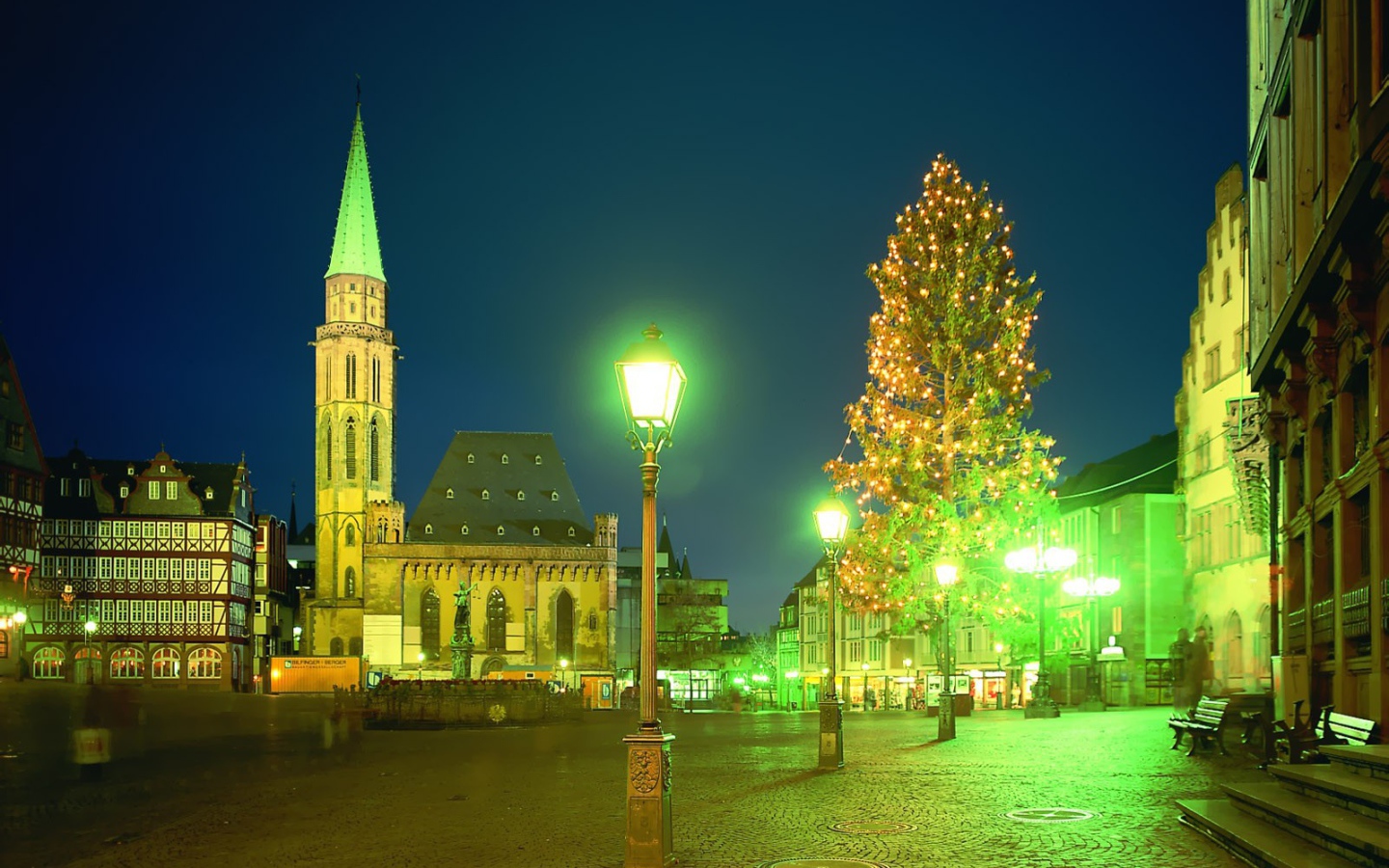 Золотой город