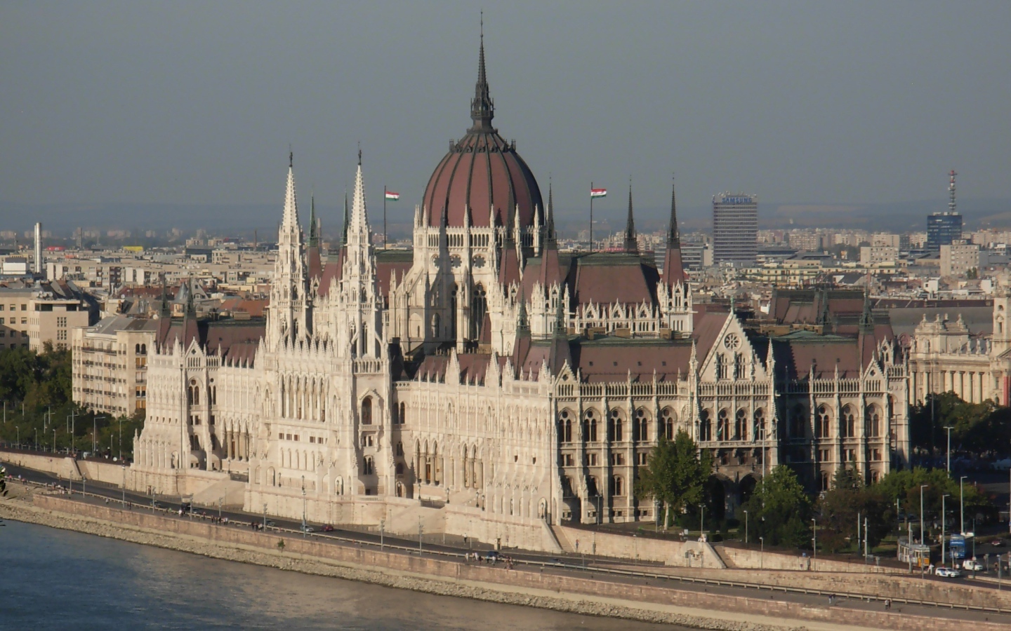 Здание парламента Венгрии