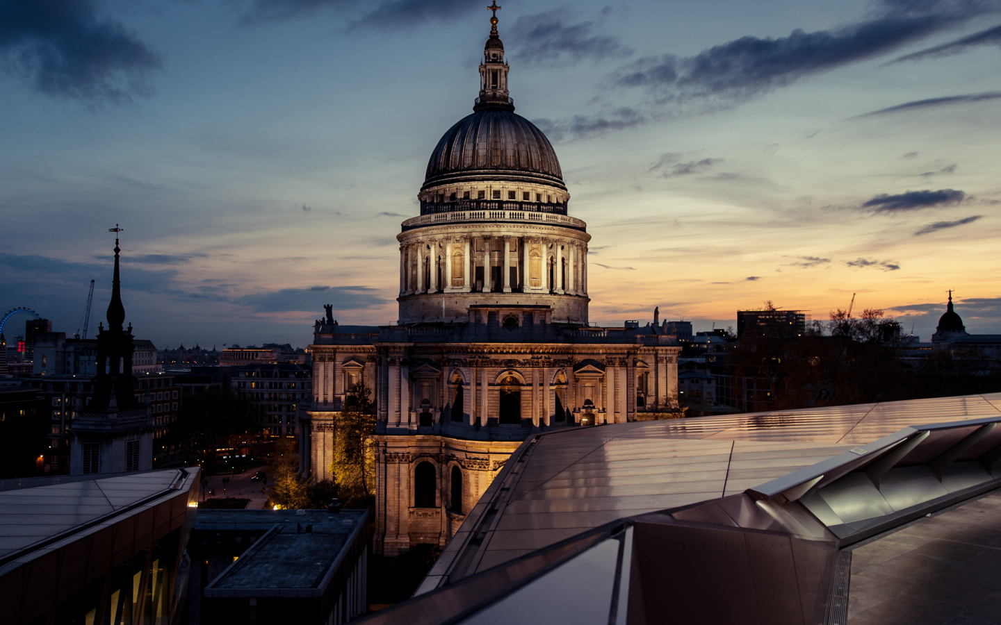 Вид на Лондон с крыши