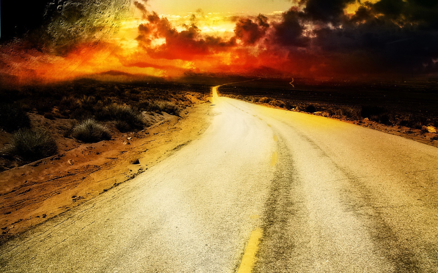 Луна в близости от Земли