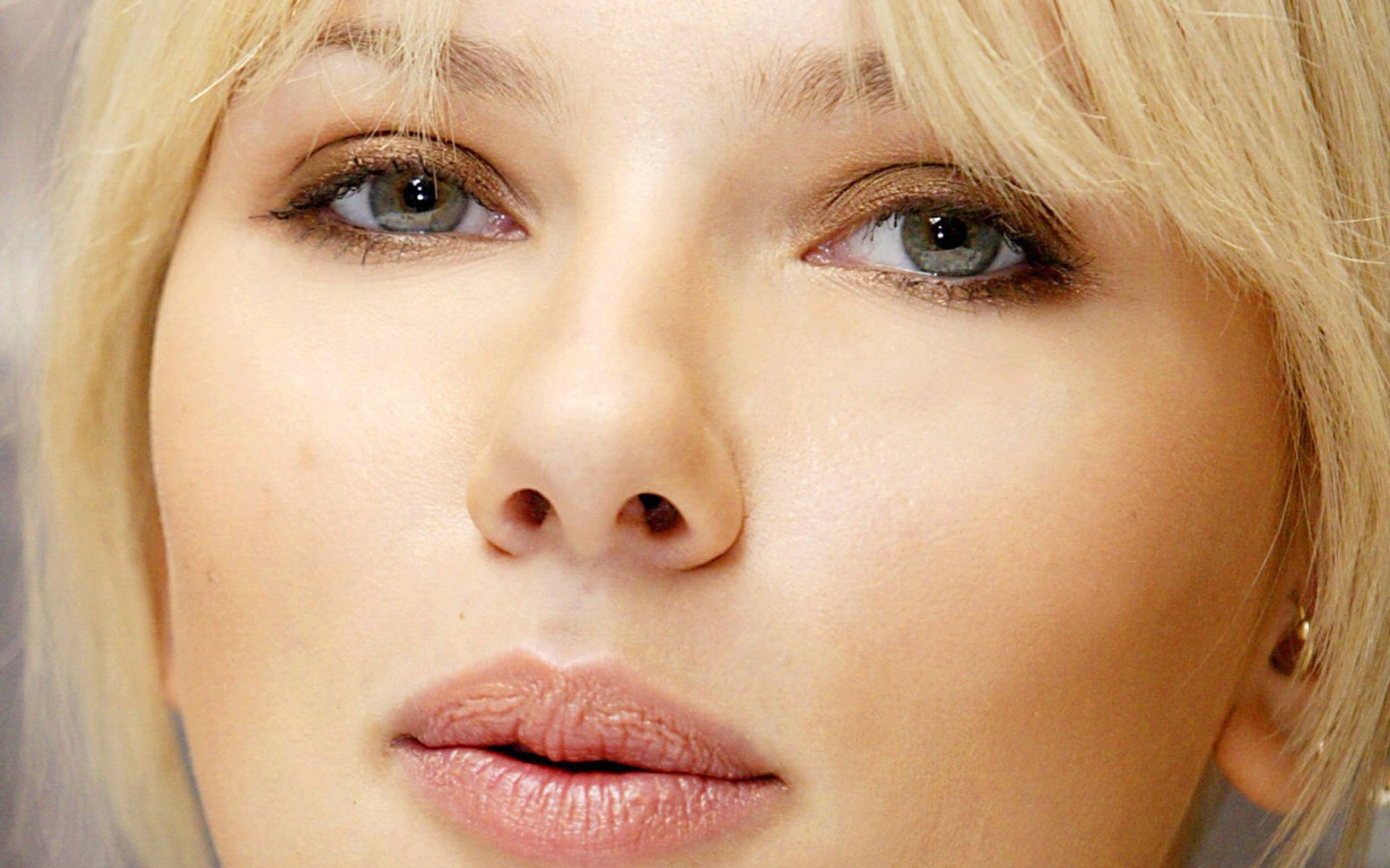 Портрет Скарлетт Йохансон