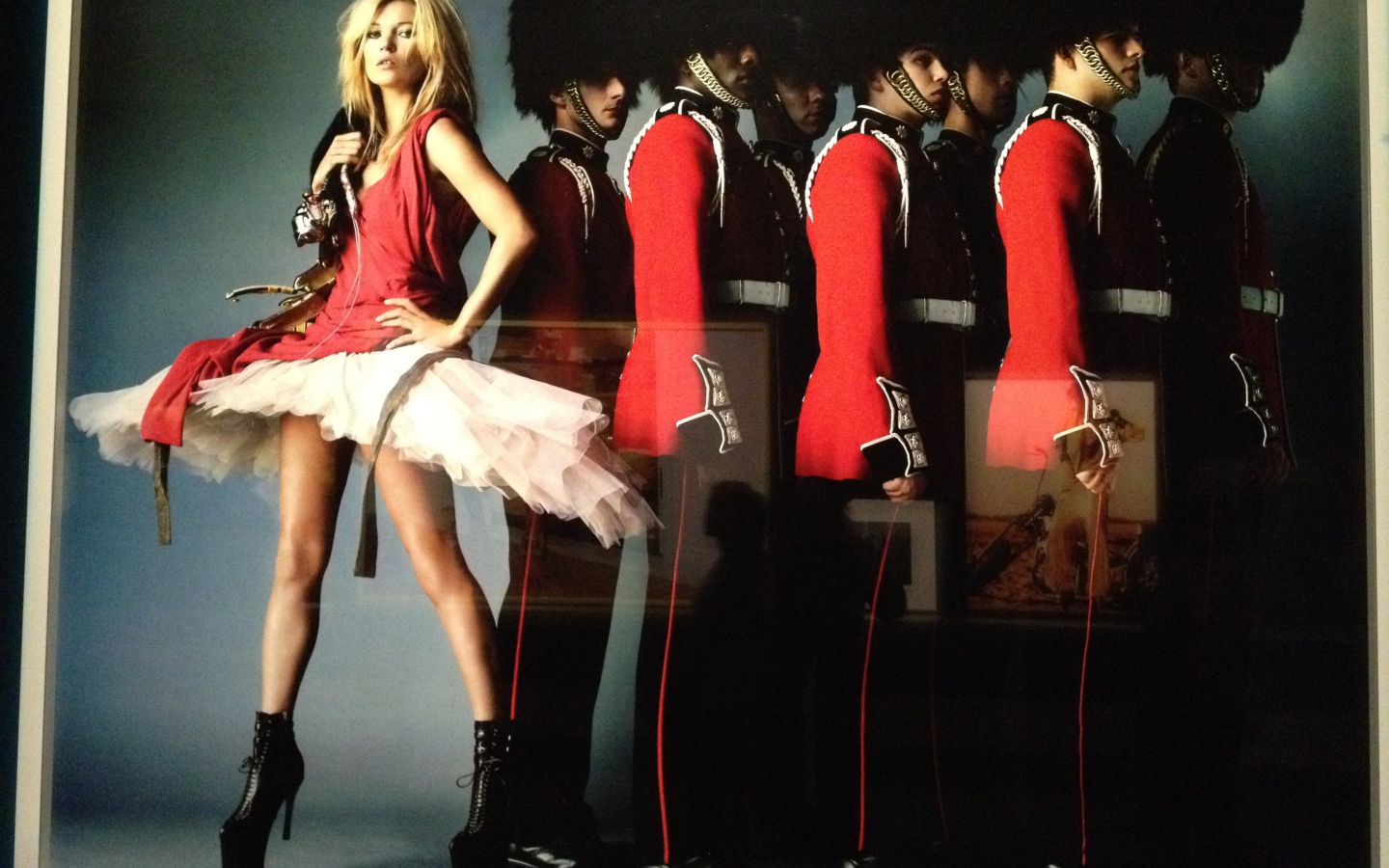 Рекламная фотография Кейт Мосс