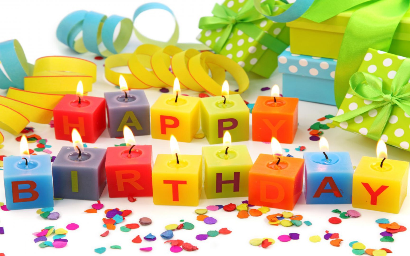 Свечи с поздравлением на день рождения