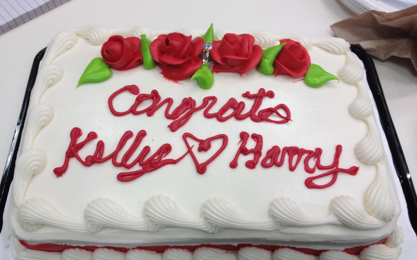 Вкусный белый шоколадный торт ко дню рождения