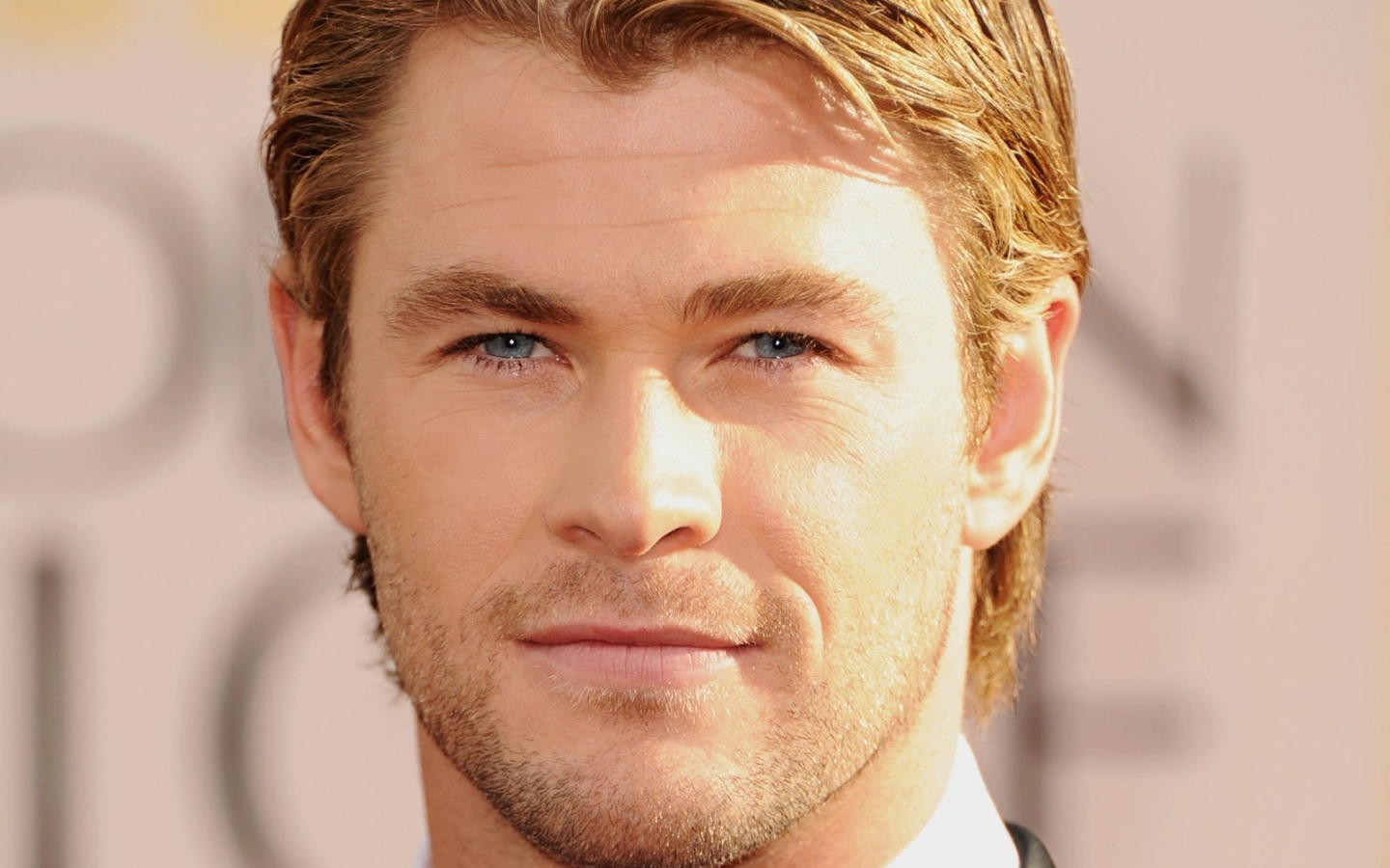 Актер Крис Хемсворт
