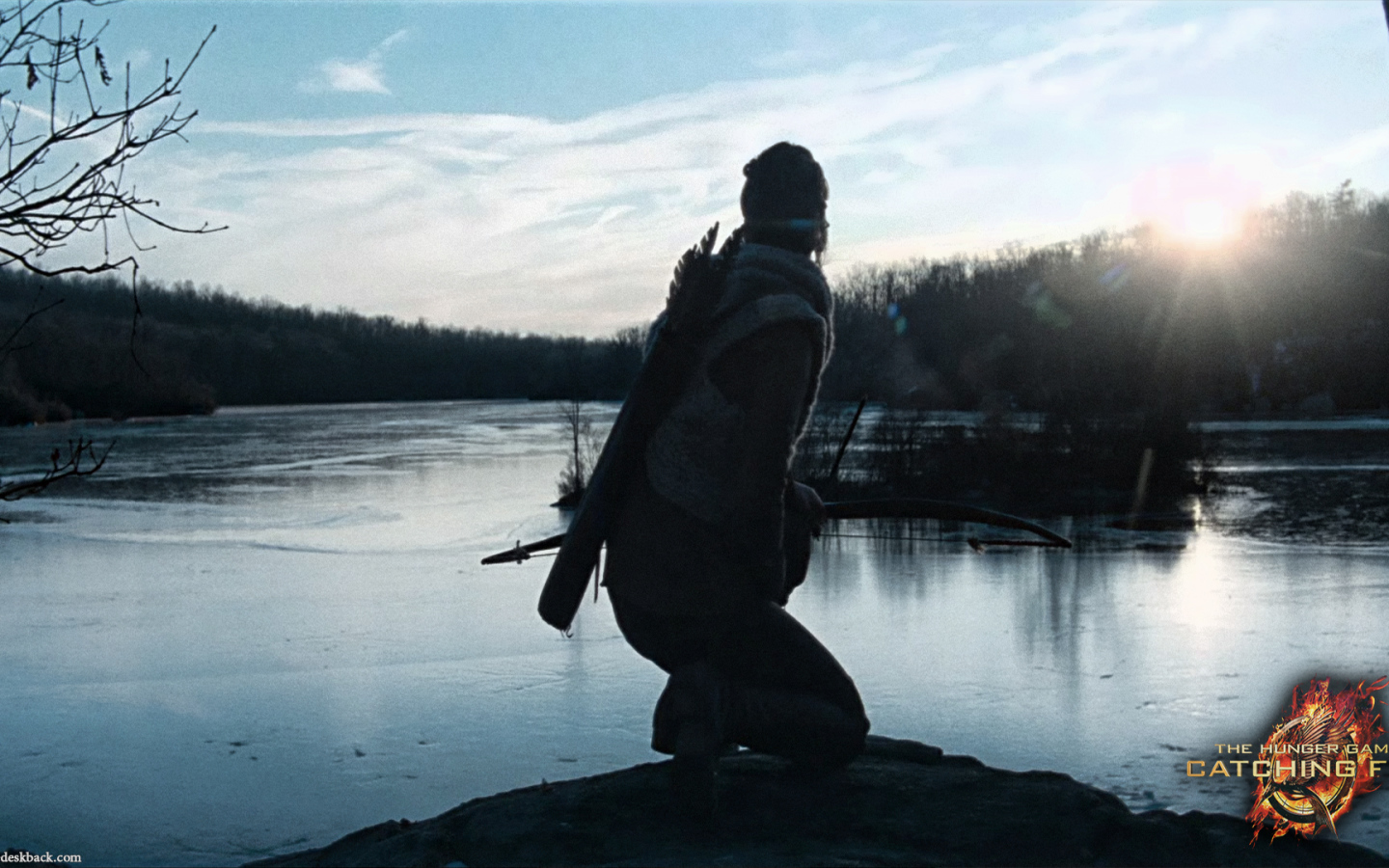 Голодные игры возгорания: герой в лесу