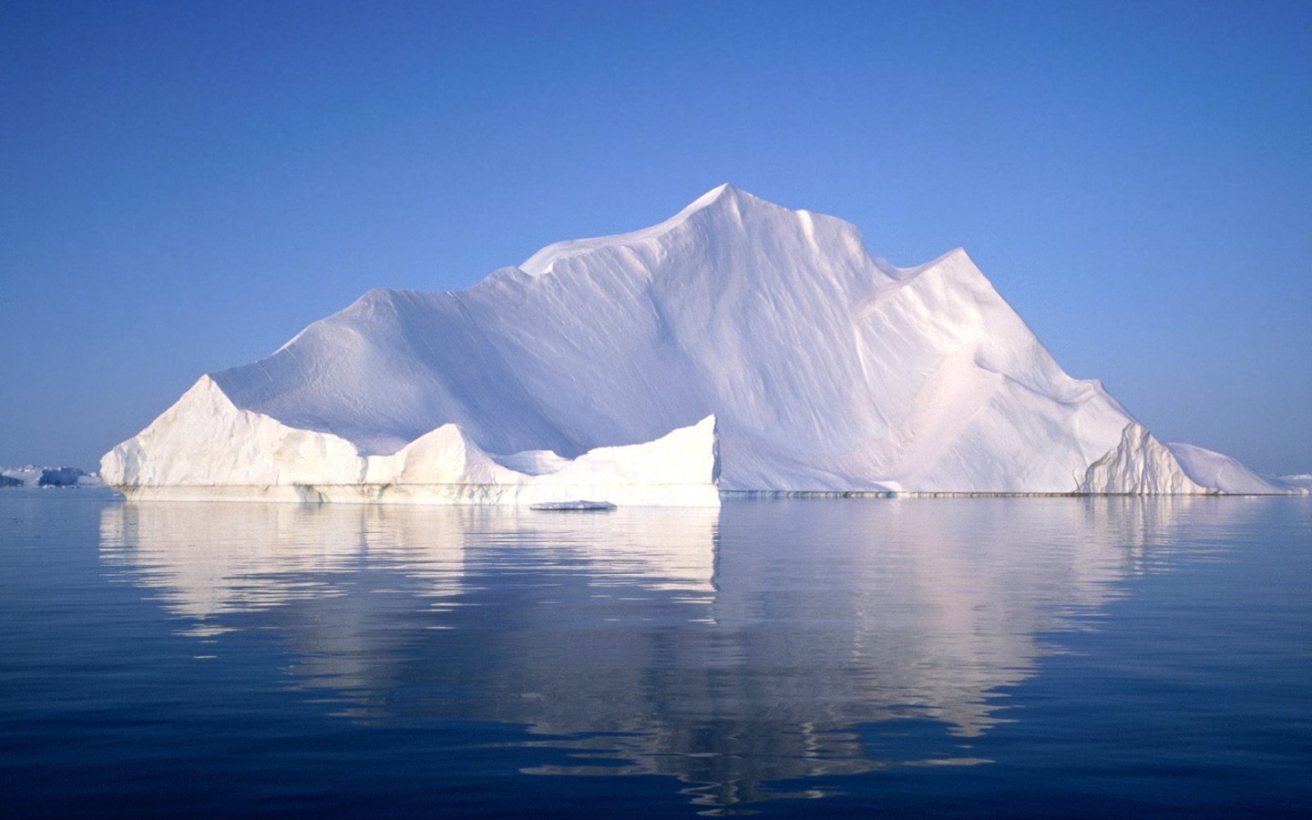 Ледяной айсберг