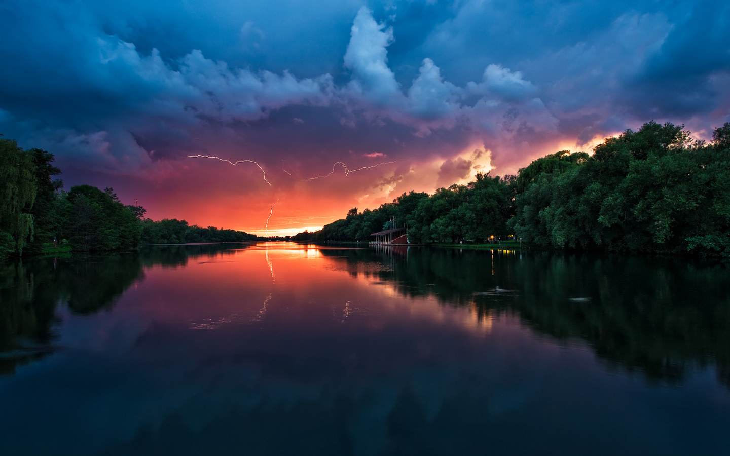 Гроза на закате