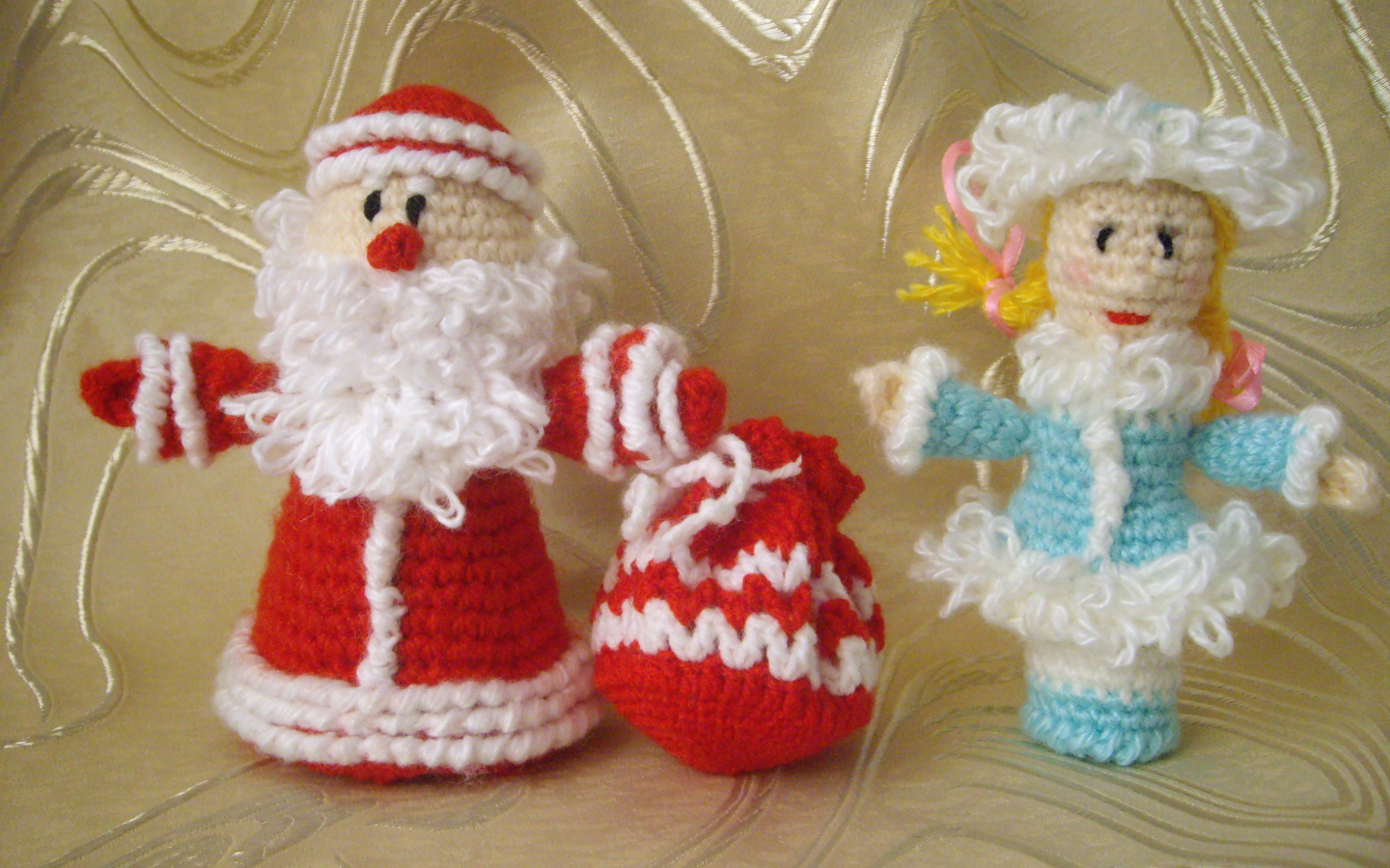 игрушка дед мороз и снегурочка