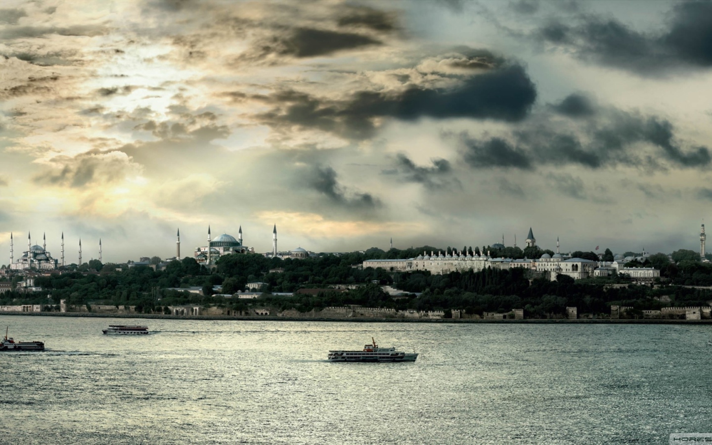 Собор Святой Софии Турция пейзаж с озера