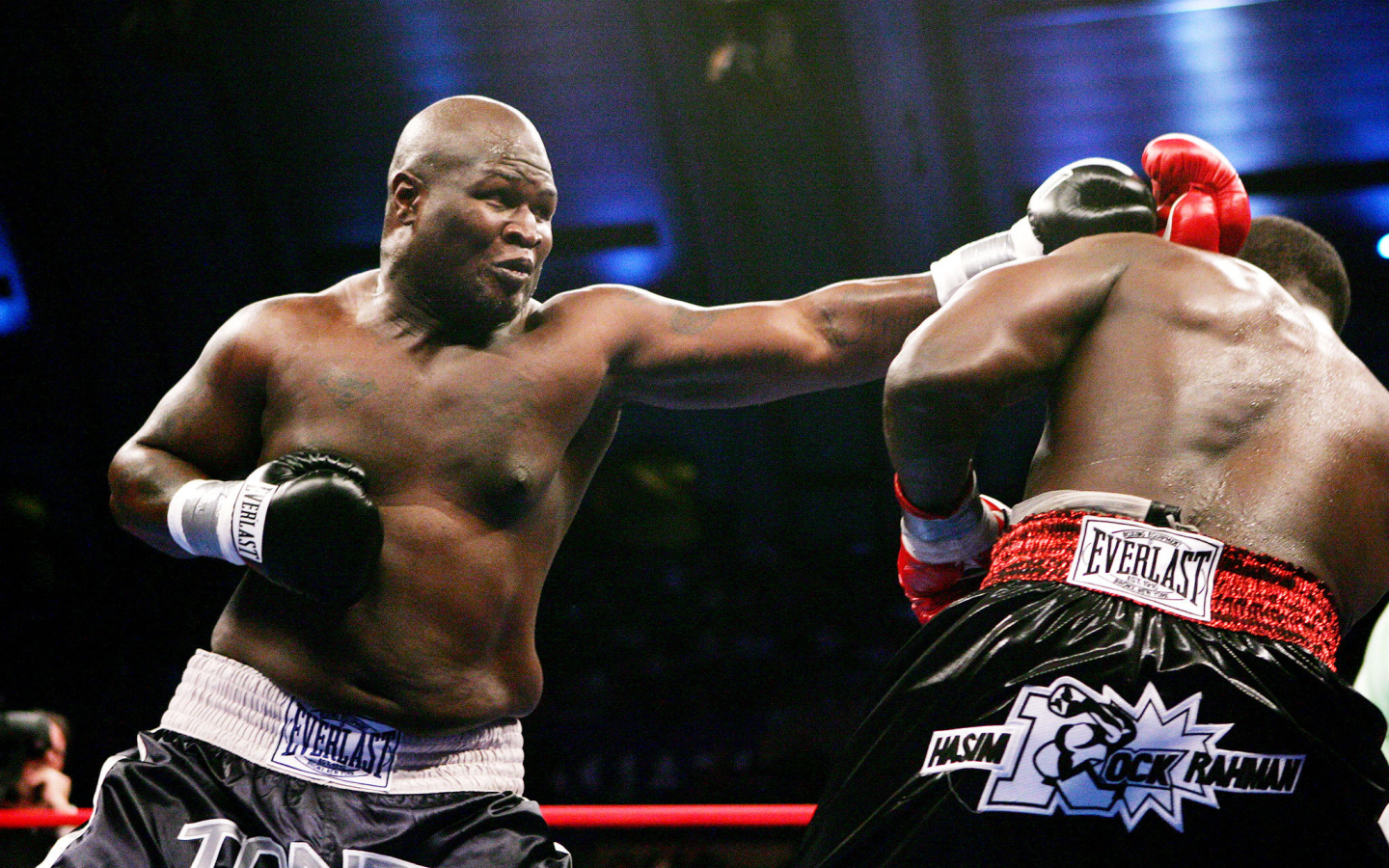 Боксер Джеймс Тони