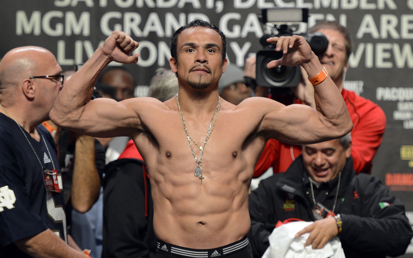 Известный боксер Хуан Мануэль Маркес