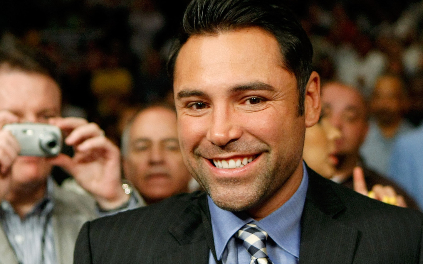 Известный боксер Оскар Дела Хойя