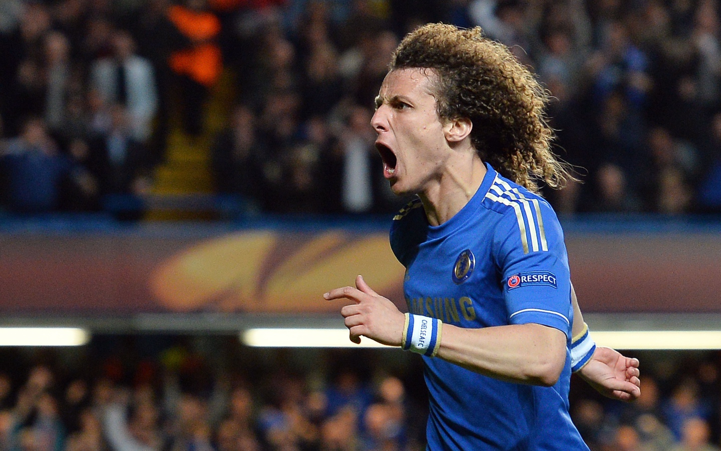 Защитник Челси Давид Луис забил гол