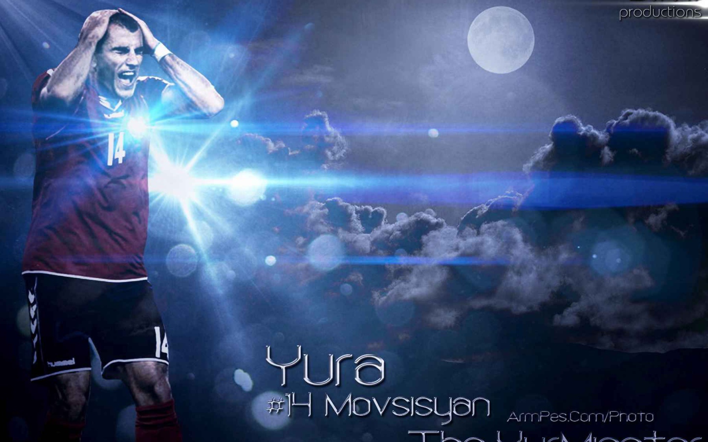 Нападающий московского Спартака Юра Мовсисян промахнулся