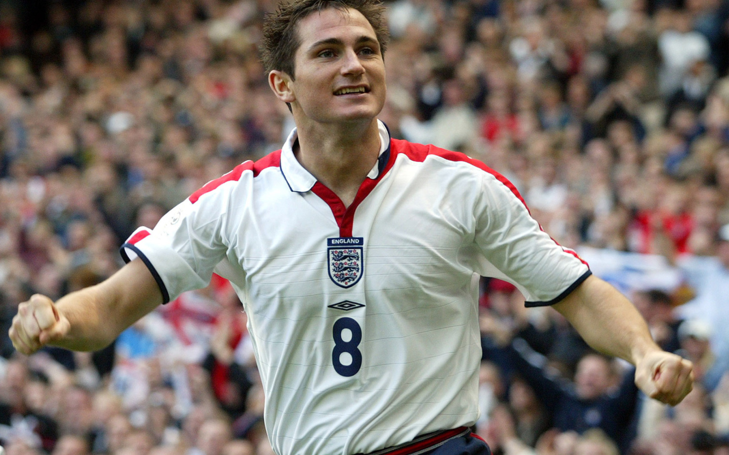 Игрок Челси Фрэнк Лэмпард играл за национальную сборную Англии