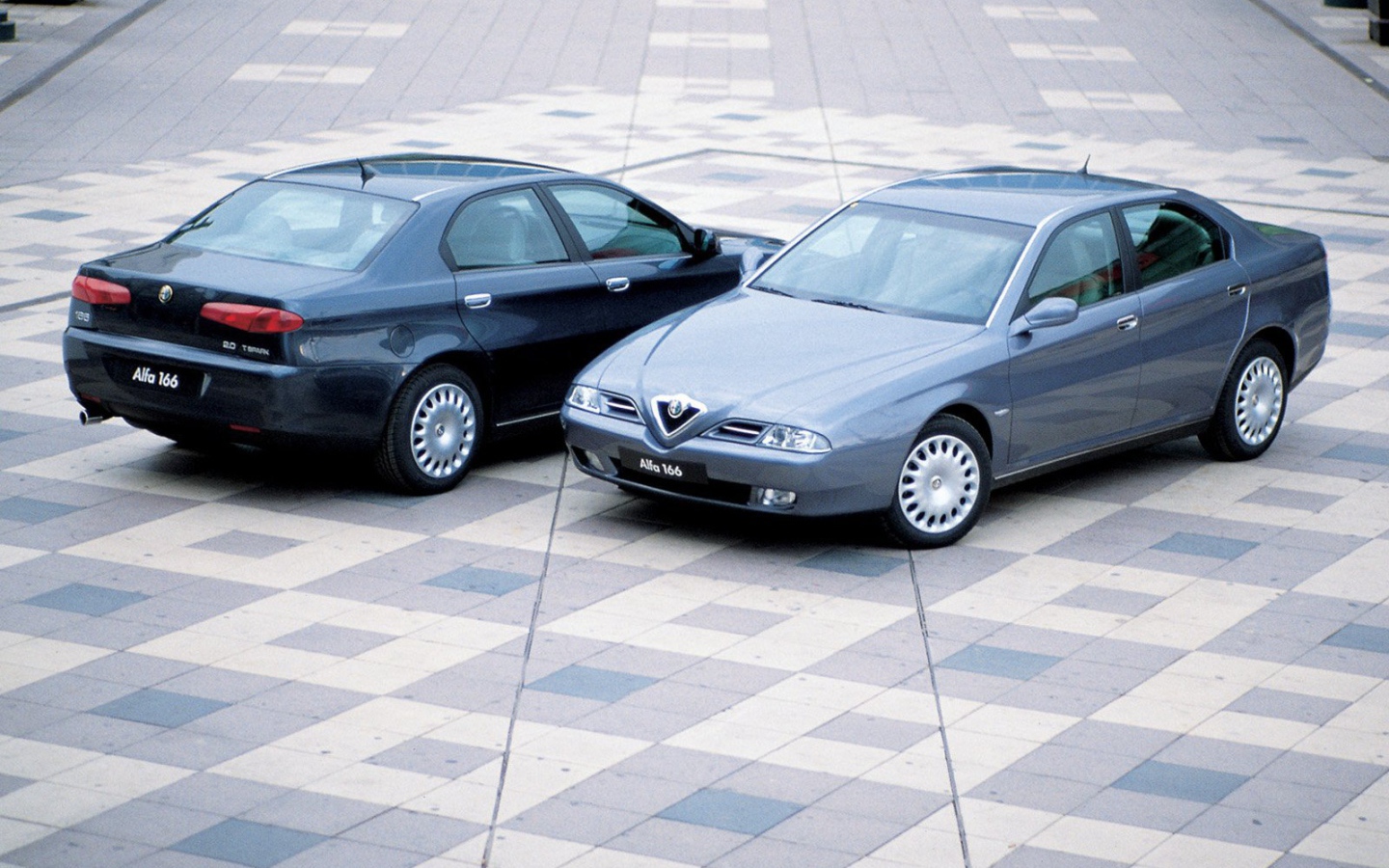 Надежная машина Alfa Romeo 166