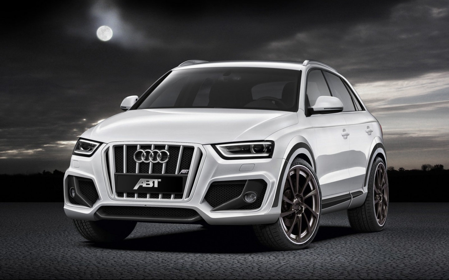 Тест драйв автомобиля audi q3