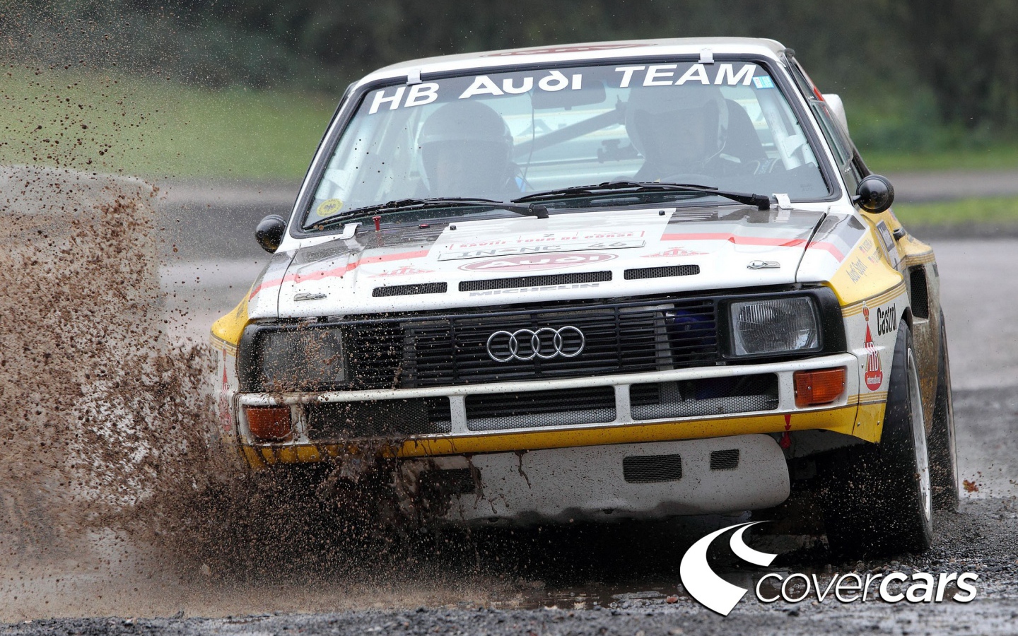 Тест драйв автомобиля audi quattro