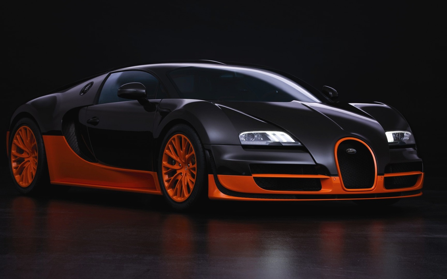 Спортивный Bugatti veyron