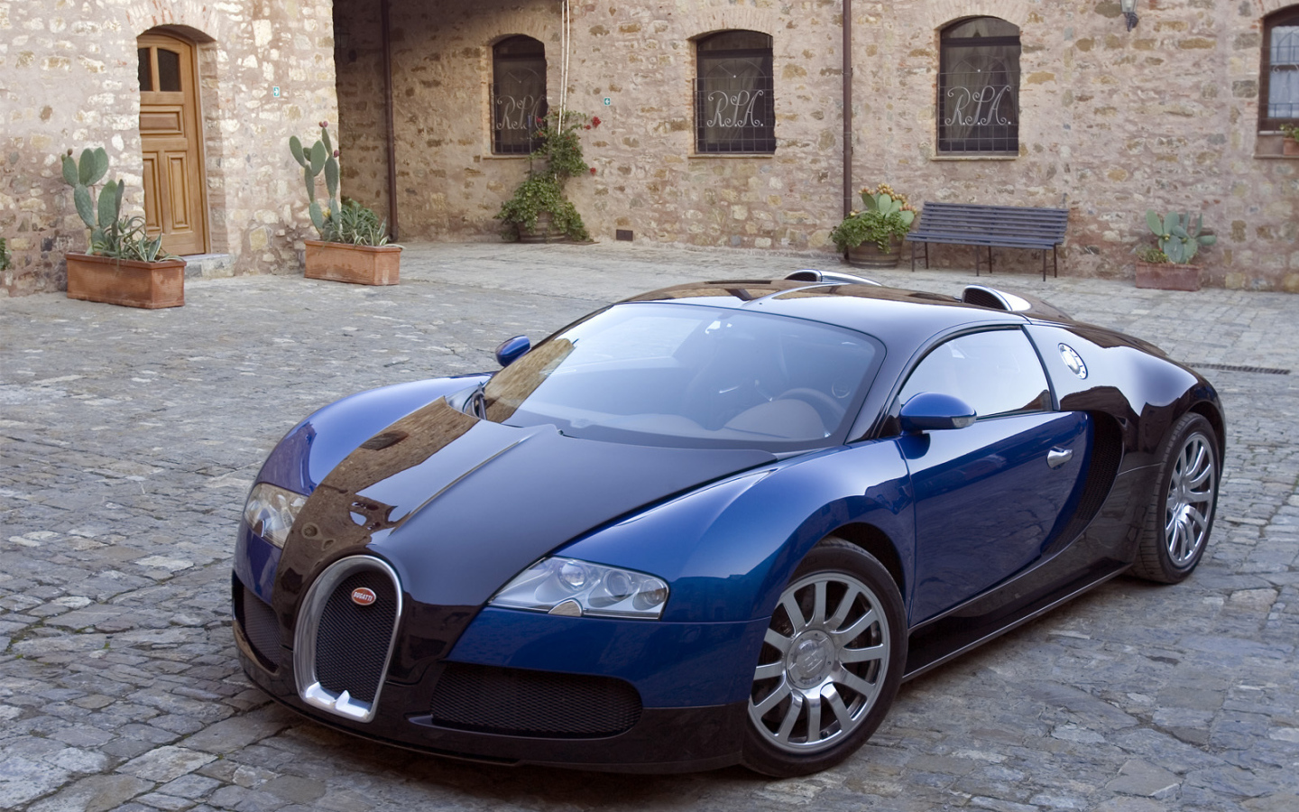 Bugatti Veyron supersport 16.4 в городе