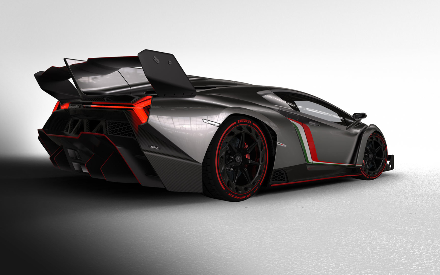Красивый автомобиль Lamborghini Veneno