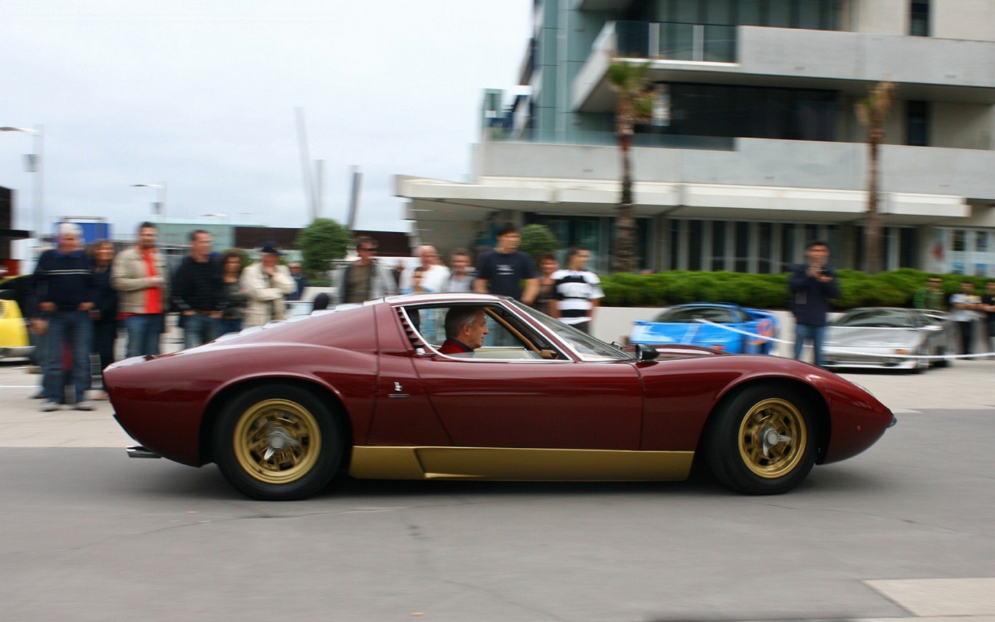 Ламборджини Миура