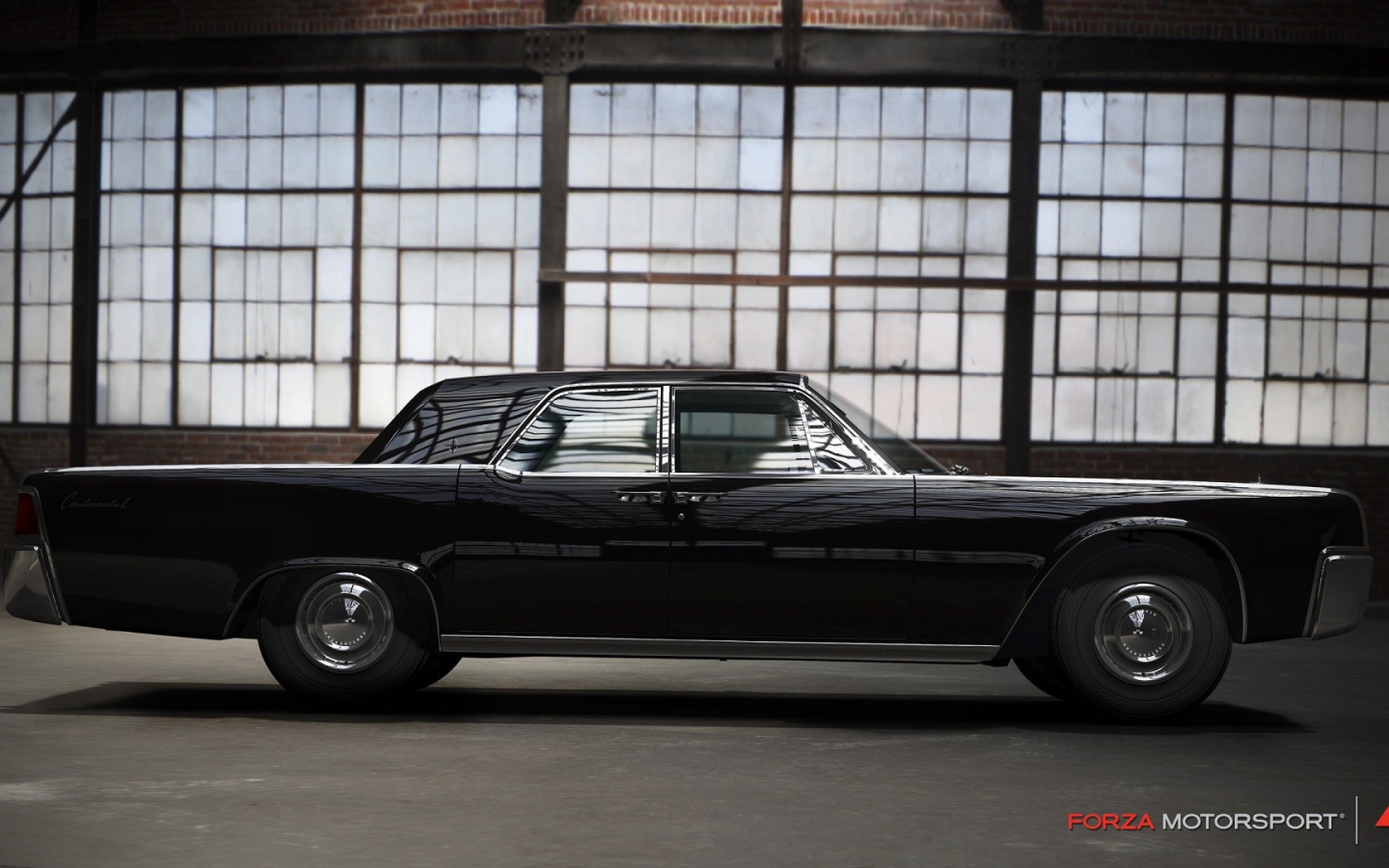 Красивый автомобиль Lincoln Continental