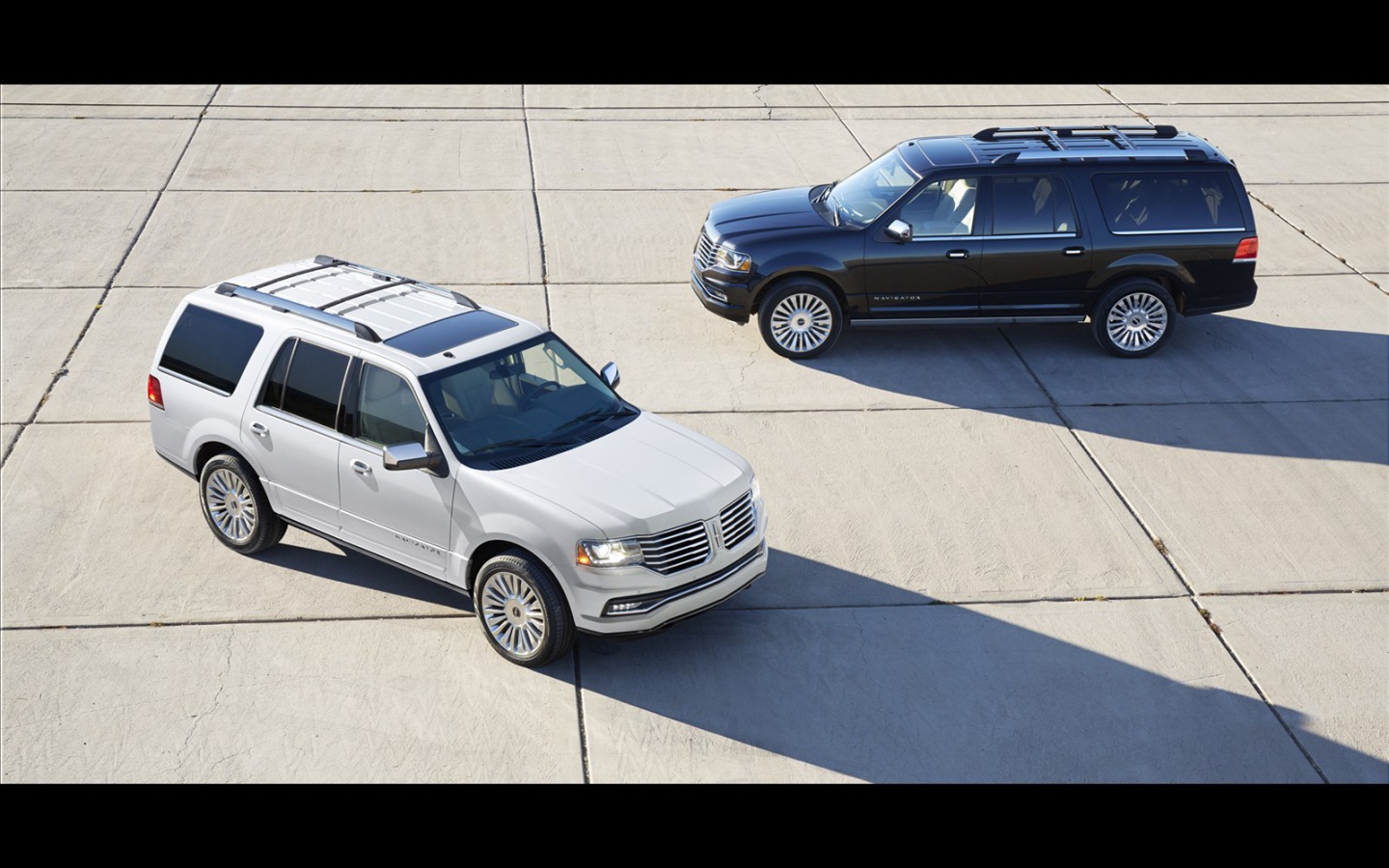 Новая машина Lincoln Navigator 2015