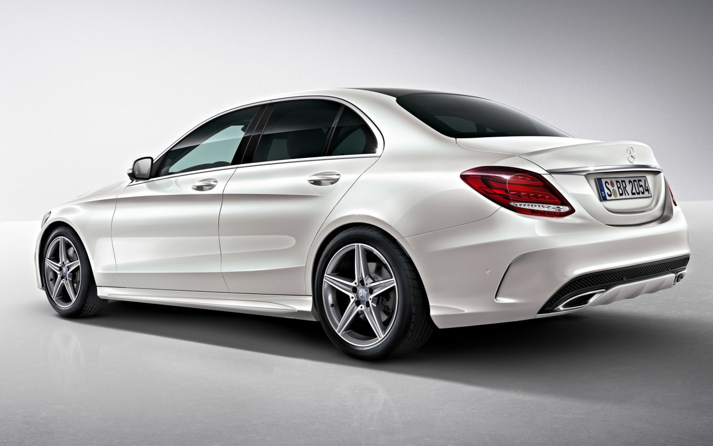 Дизайн автомобиля Mercedes C-Class 2014