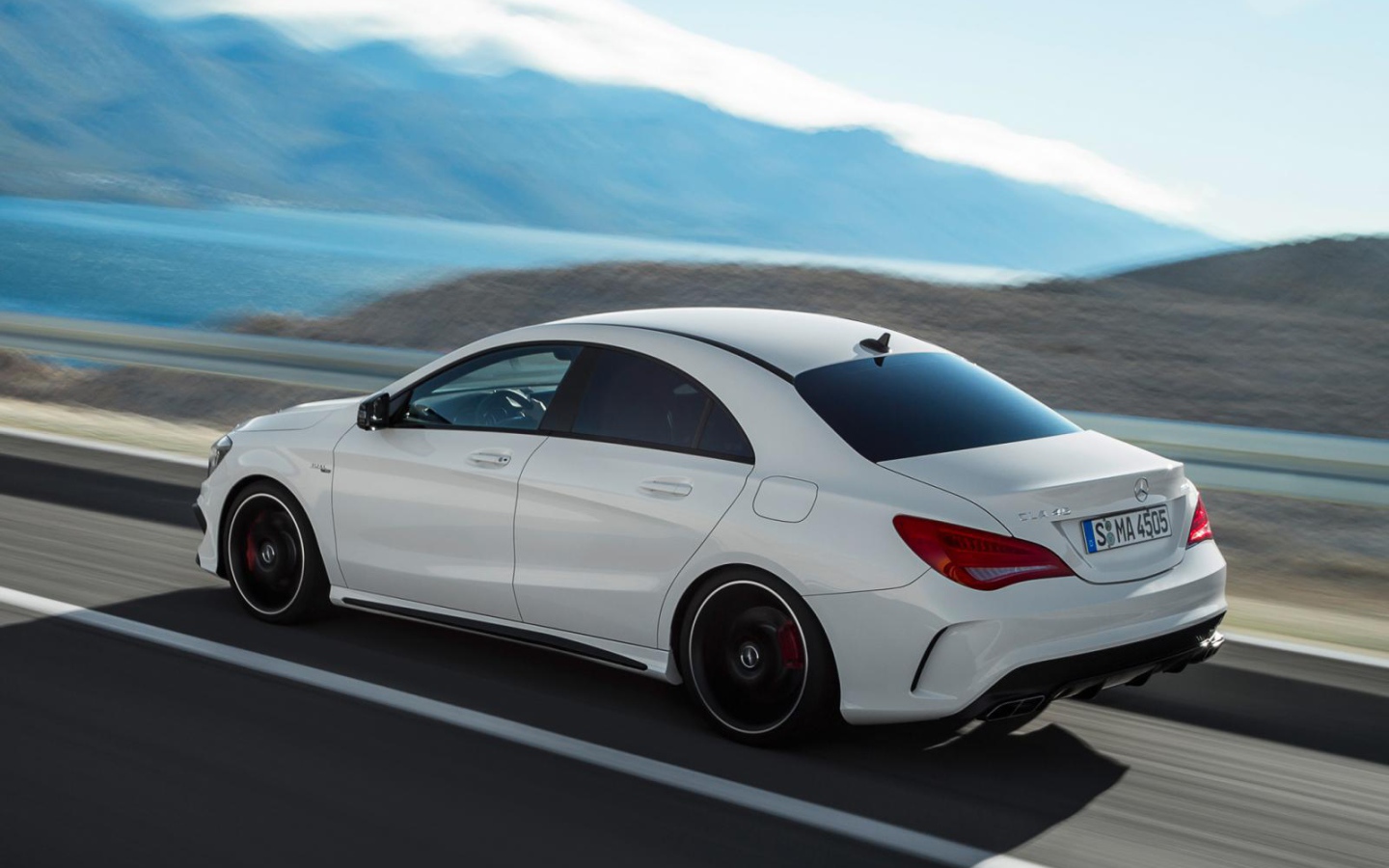 Фото автомобиля Mercedes C-Class 2014