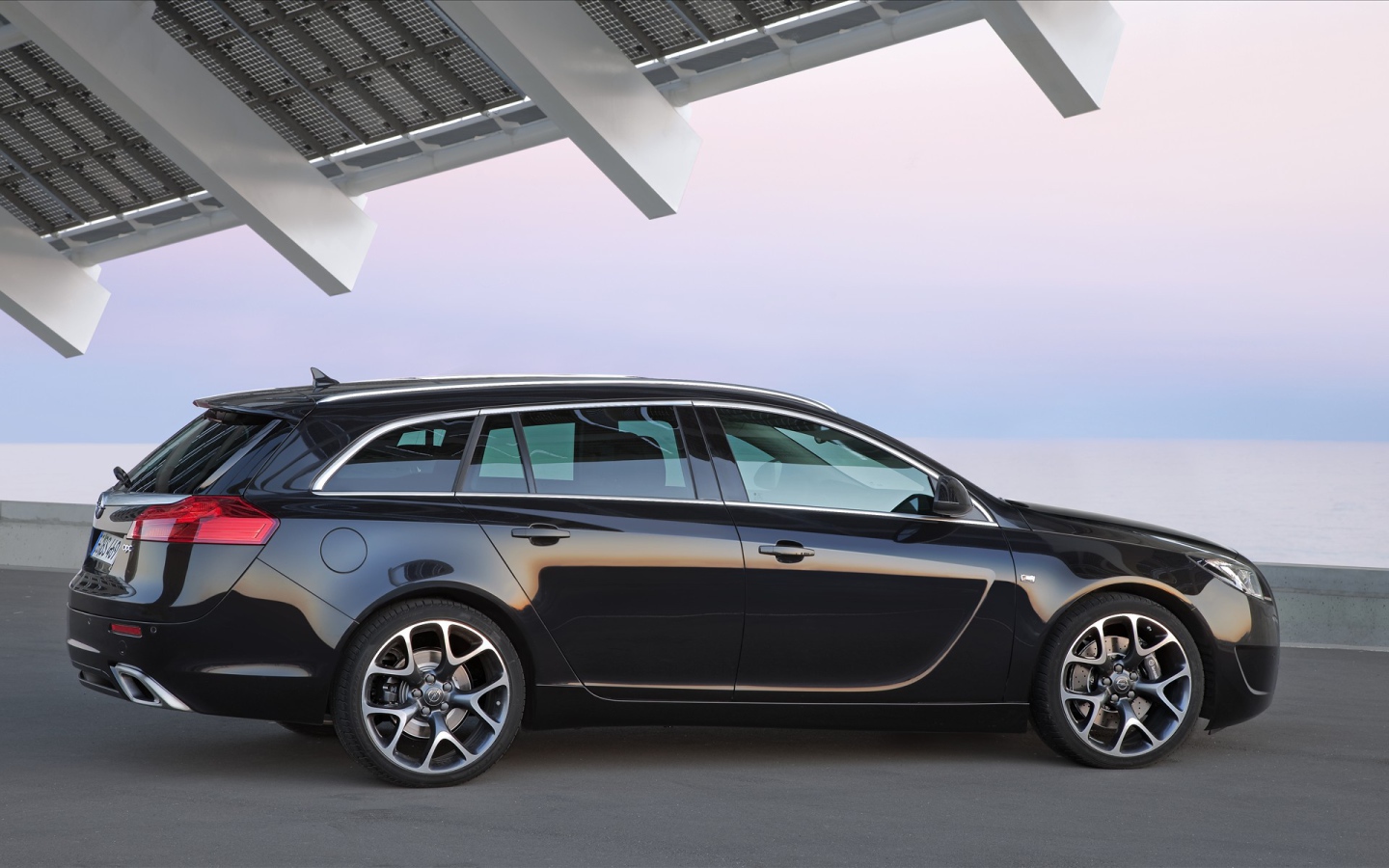 Фото автомобиля Opel Insignia