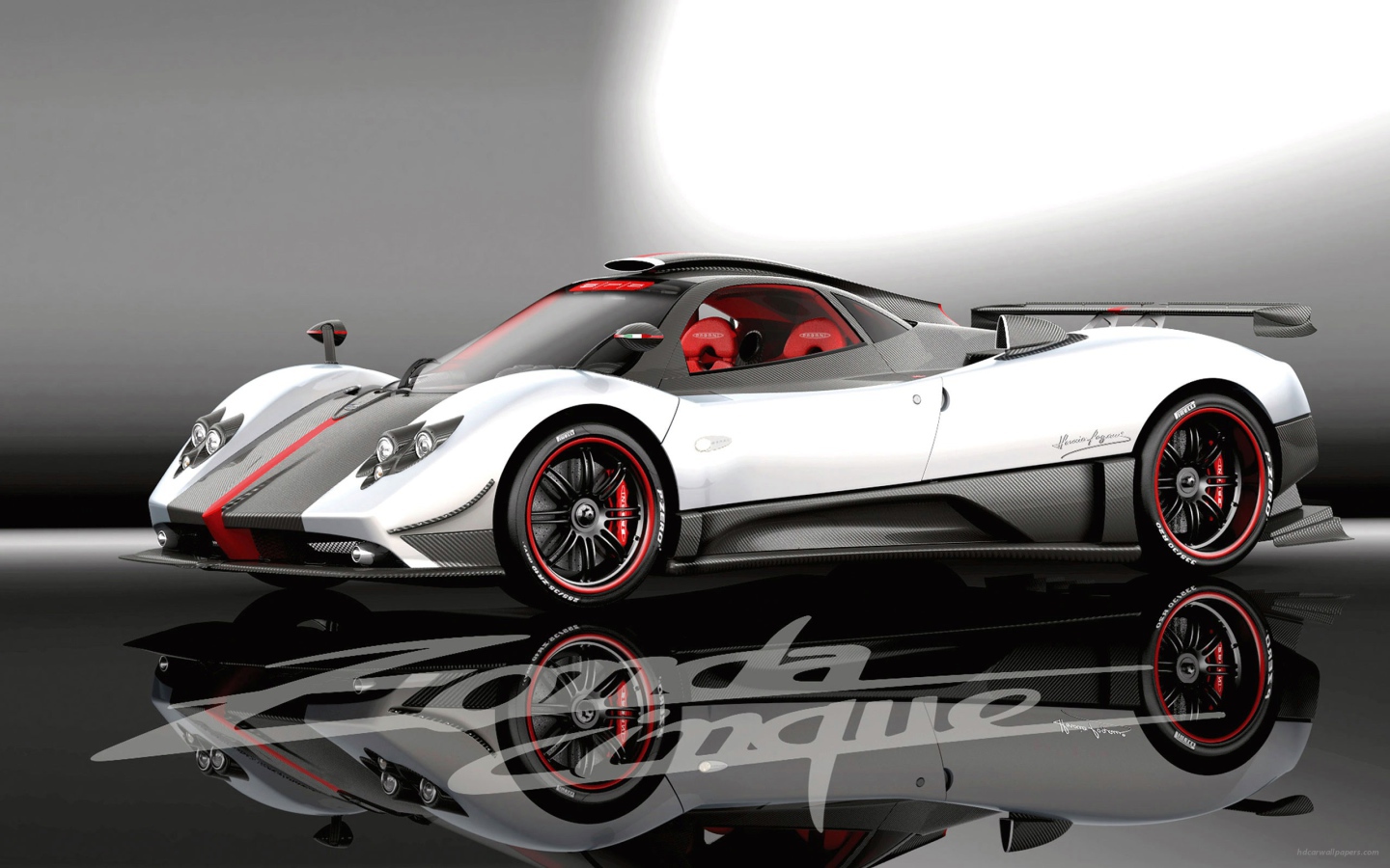 Автомобиль марки Pagani модели Zonda
