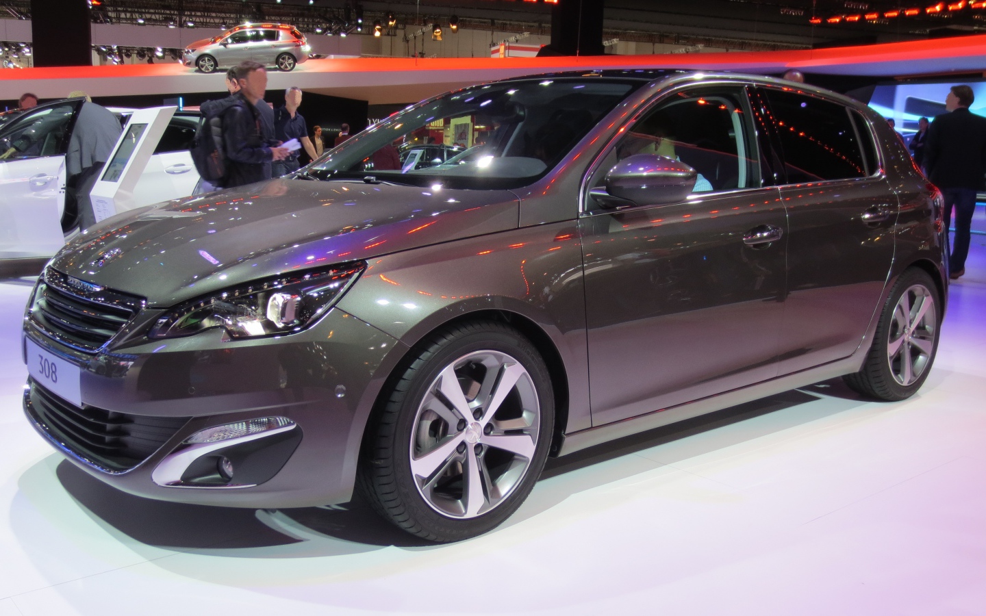 Блистательный Peugeot 308