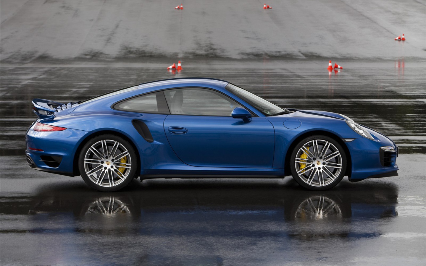 Фото автомобиля Porsche 911 Turbo 2014