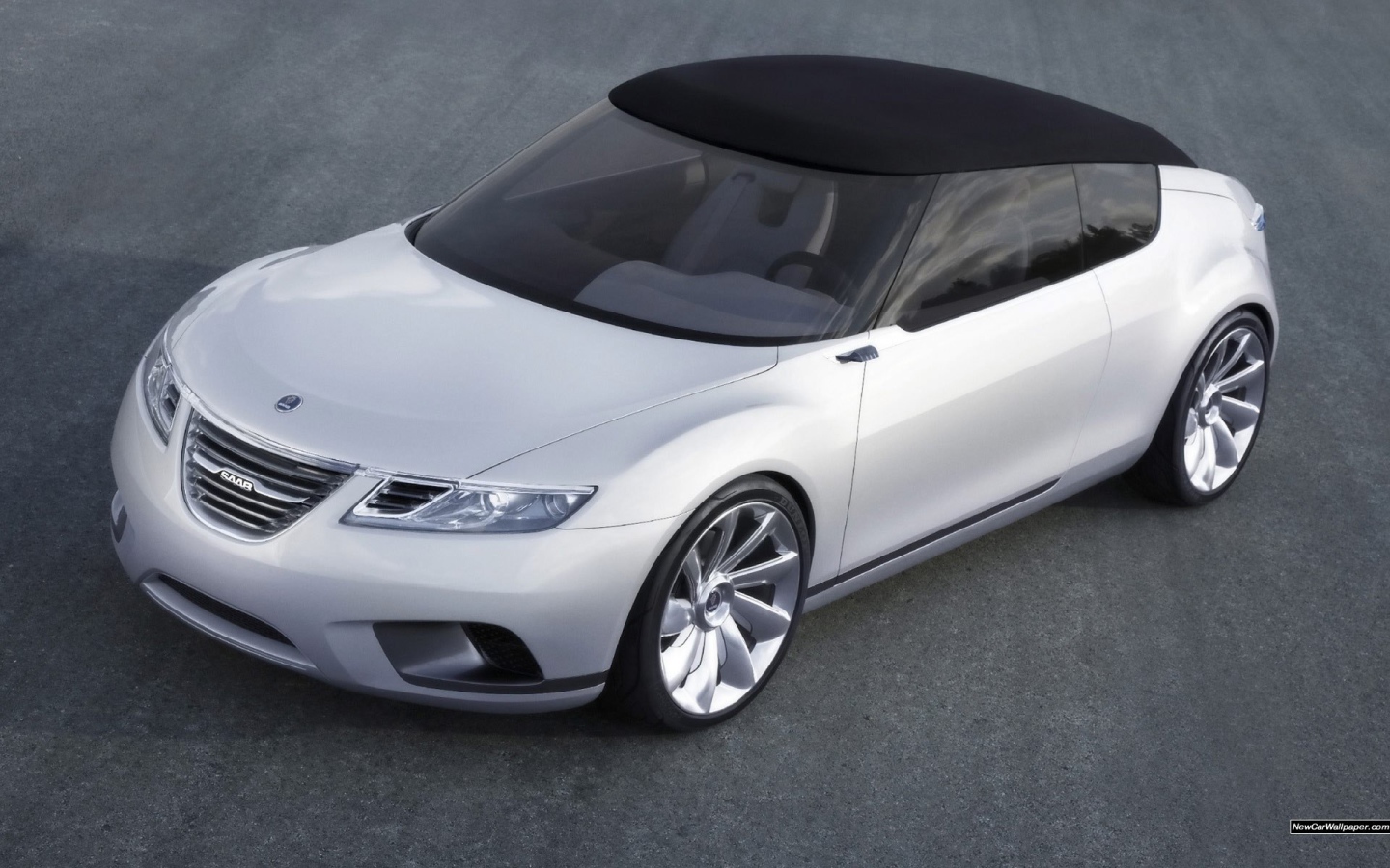 Новая машина Saab 9000