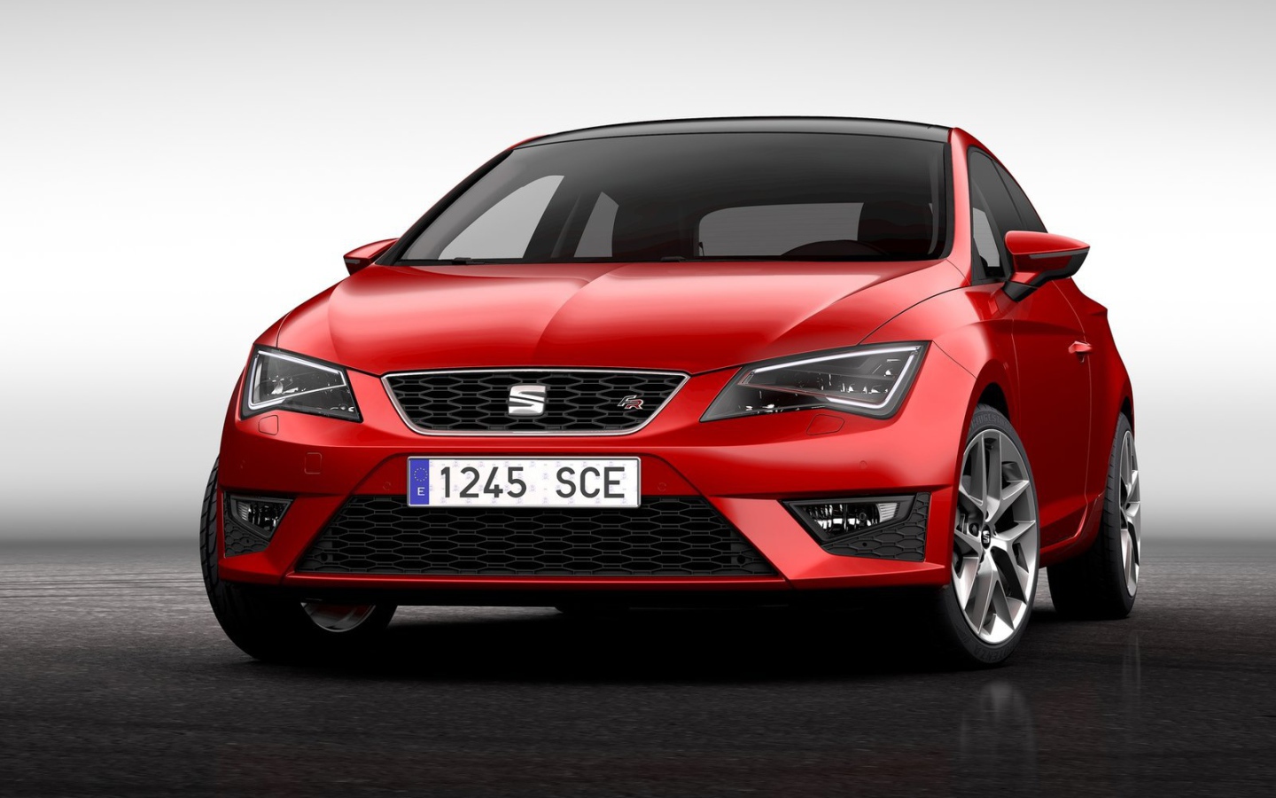 Новая машина Seat Leon Cupra 2014