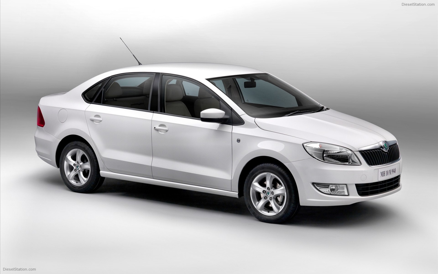 Новая машина Skoda Rapid