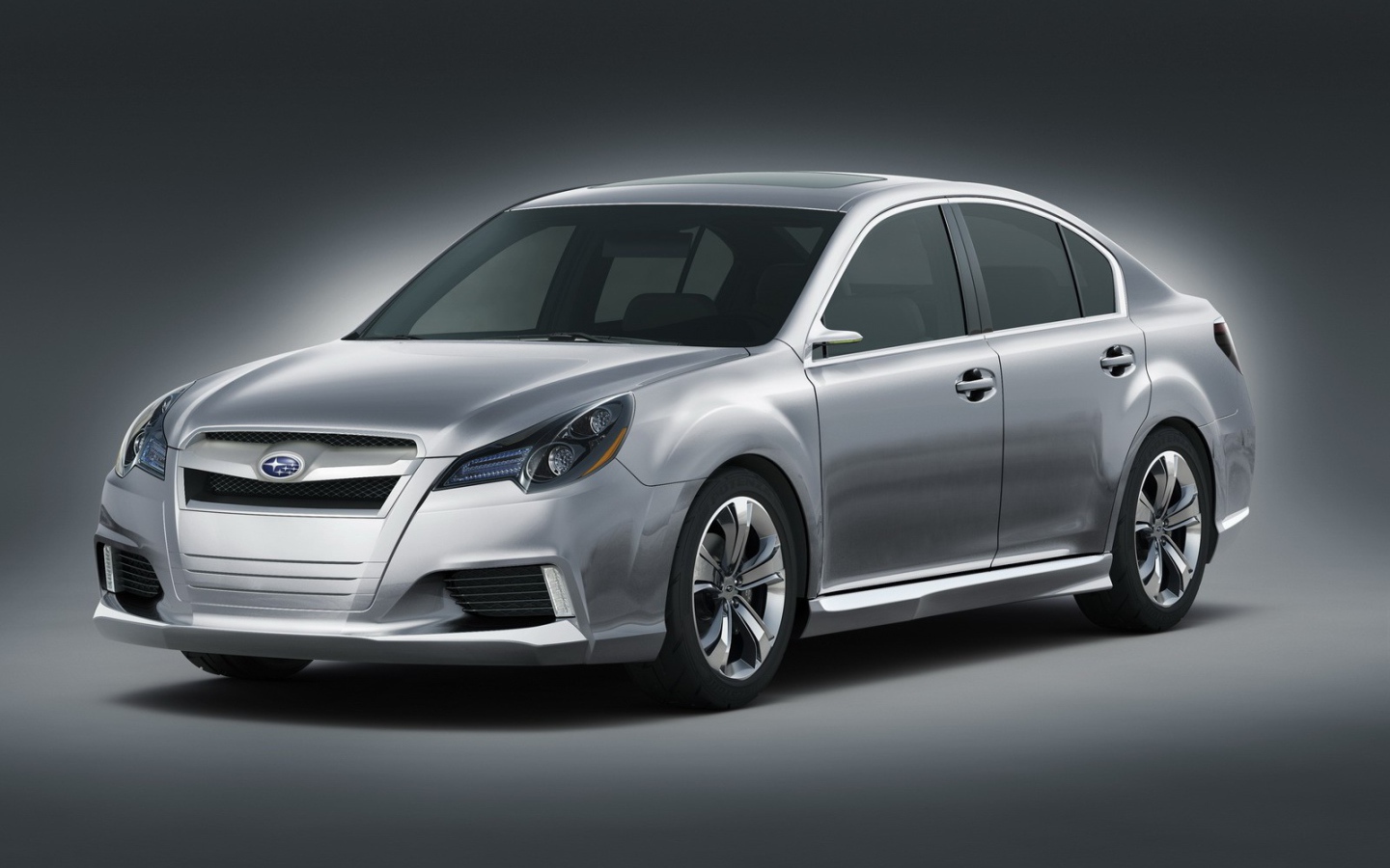 Красивый автомобиль Subaru Legacy